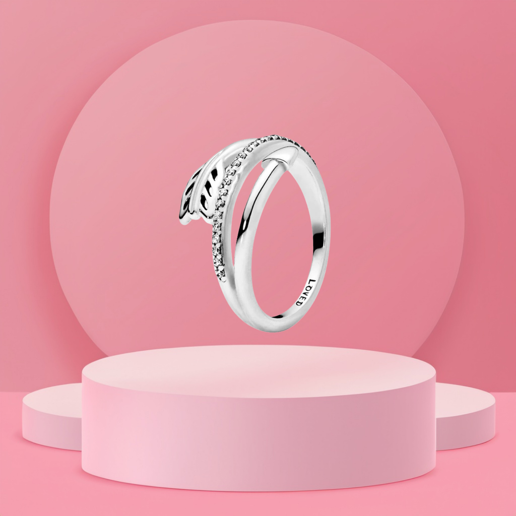 Anillo Abierto con Diseño de Hoja y Piedras Brillantes en Plata de Ley 925 para Mujer