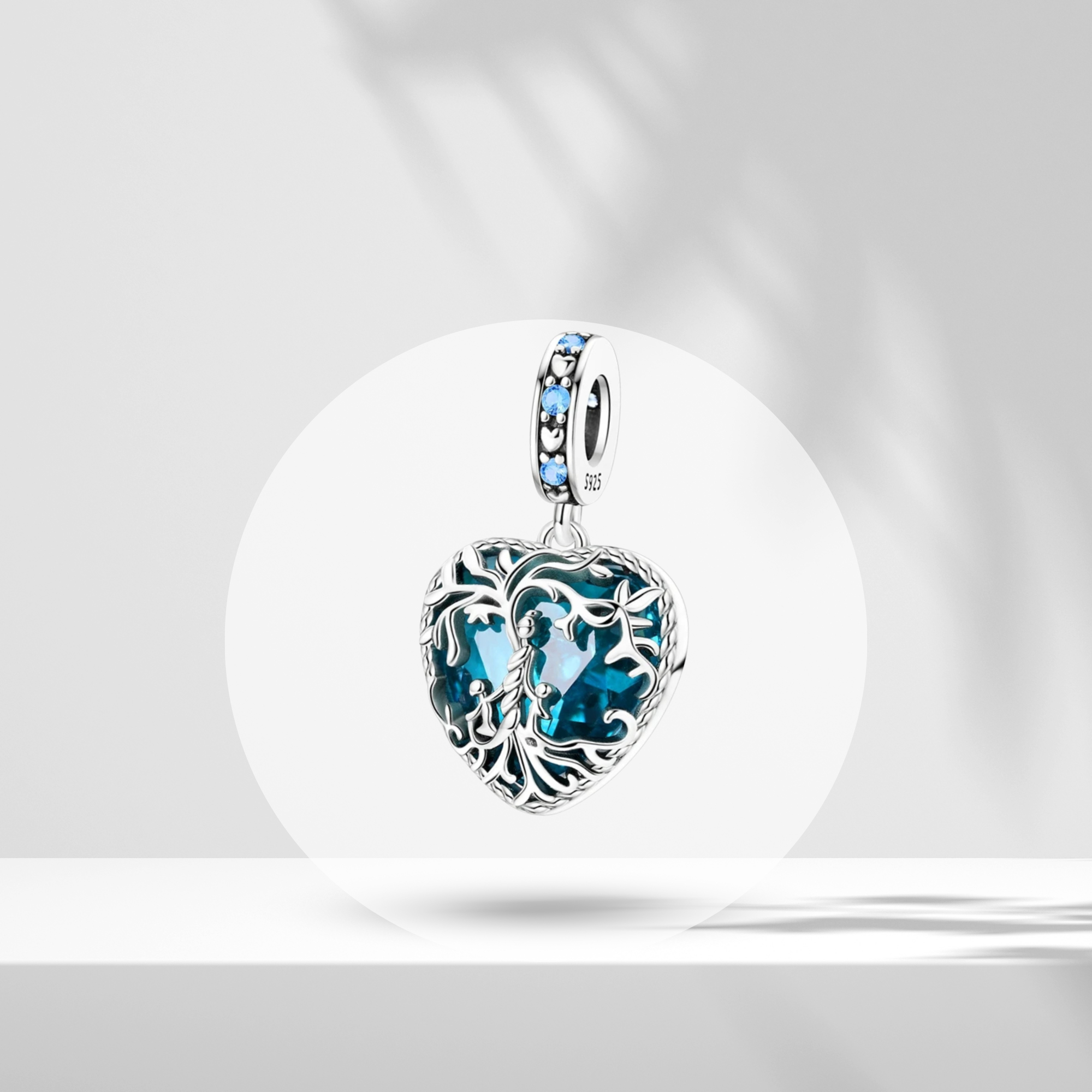 Charm Colgante Corazón con Árbol de la Vida y Cristal Azul en Plata de Ley 925 Compatible con Pulseras Estilo Europeo